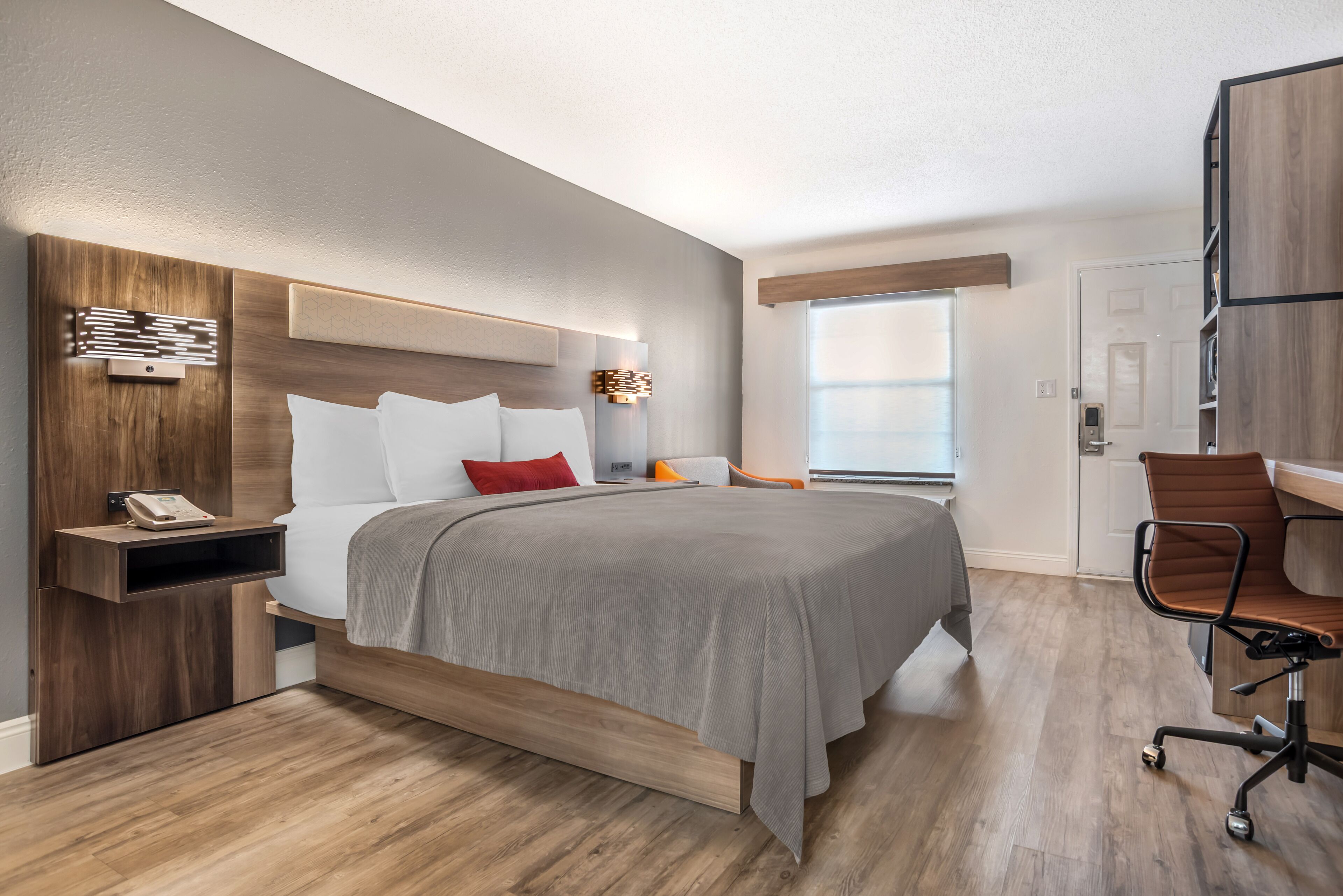 Standard Room, 1 King Bed, Non Smoking