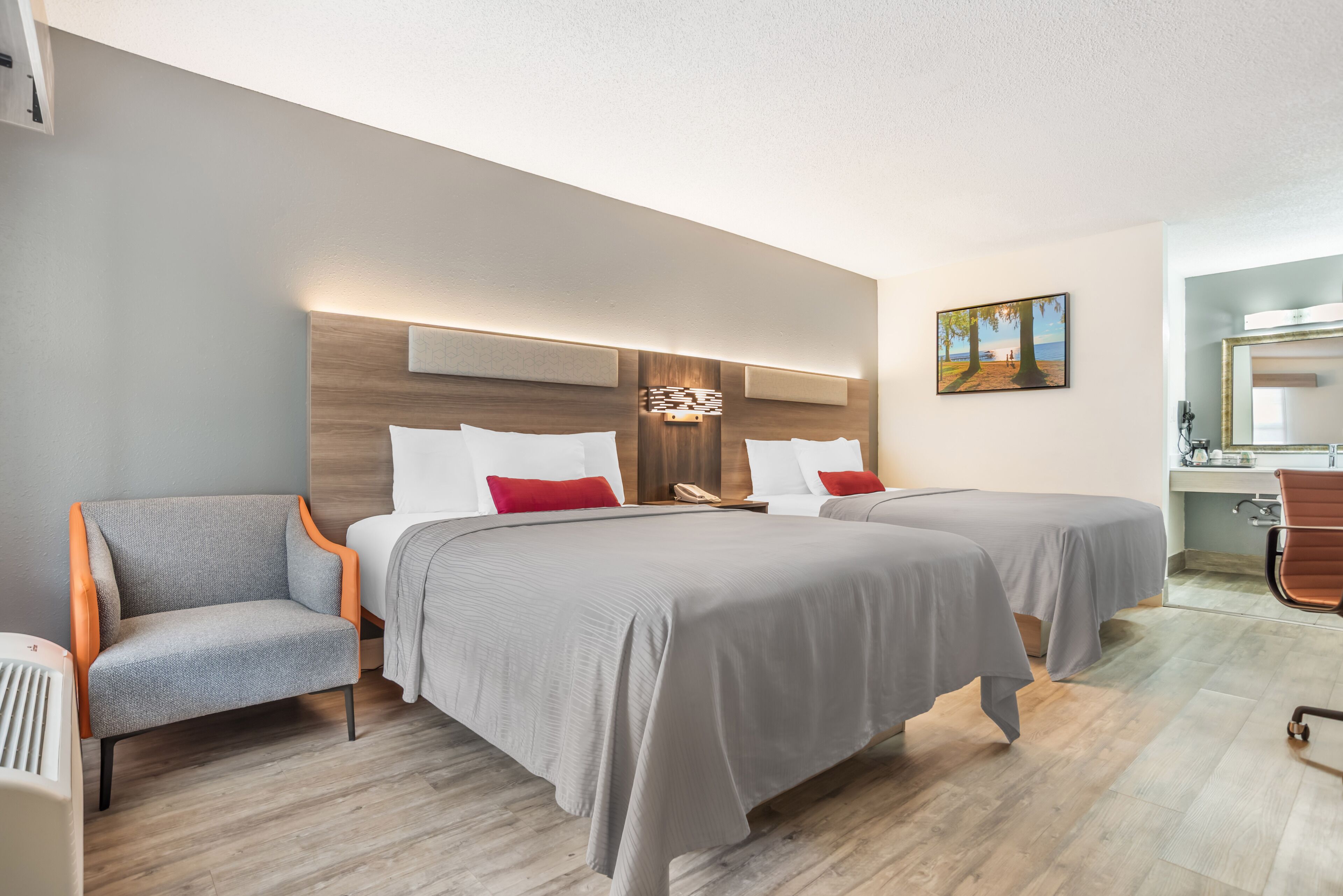 Premium bedding, individually decorated, individually furnished, desk