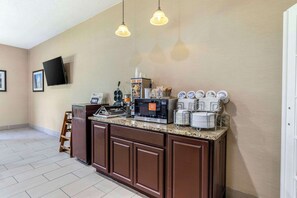 Free buffet breakfast