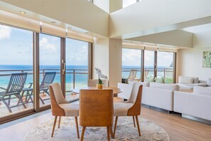 1 bedroom, in-room safe, individually decorated, individually furnished - Dusit Beach Resort Guam (Tamuning)