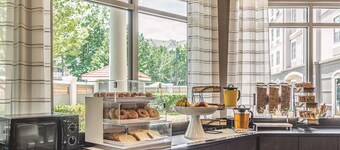 La Quinta Inn & Suites by Wyndham Atlanta Perimeter Medical