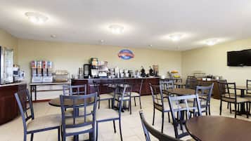 Free daily continental breakfast