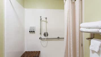 Salle de bain accessible aux personnes à mobilité réduite