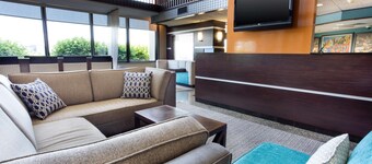 Drury Inn & Suites Kansas City Airport