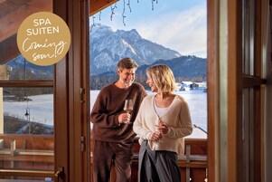 SPA Suite | In-room safe, desk, iron/ironing board, free WiFi