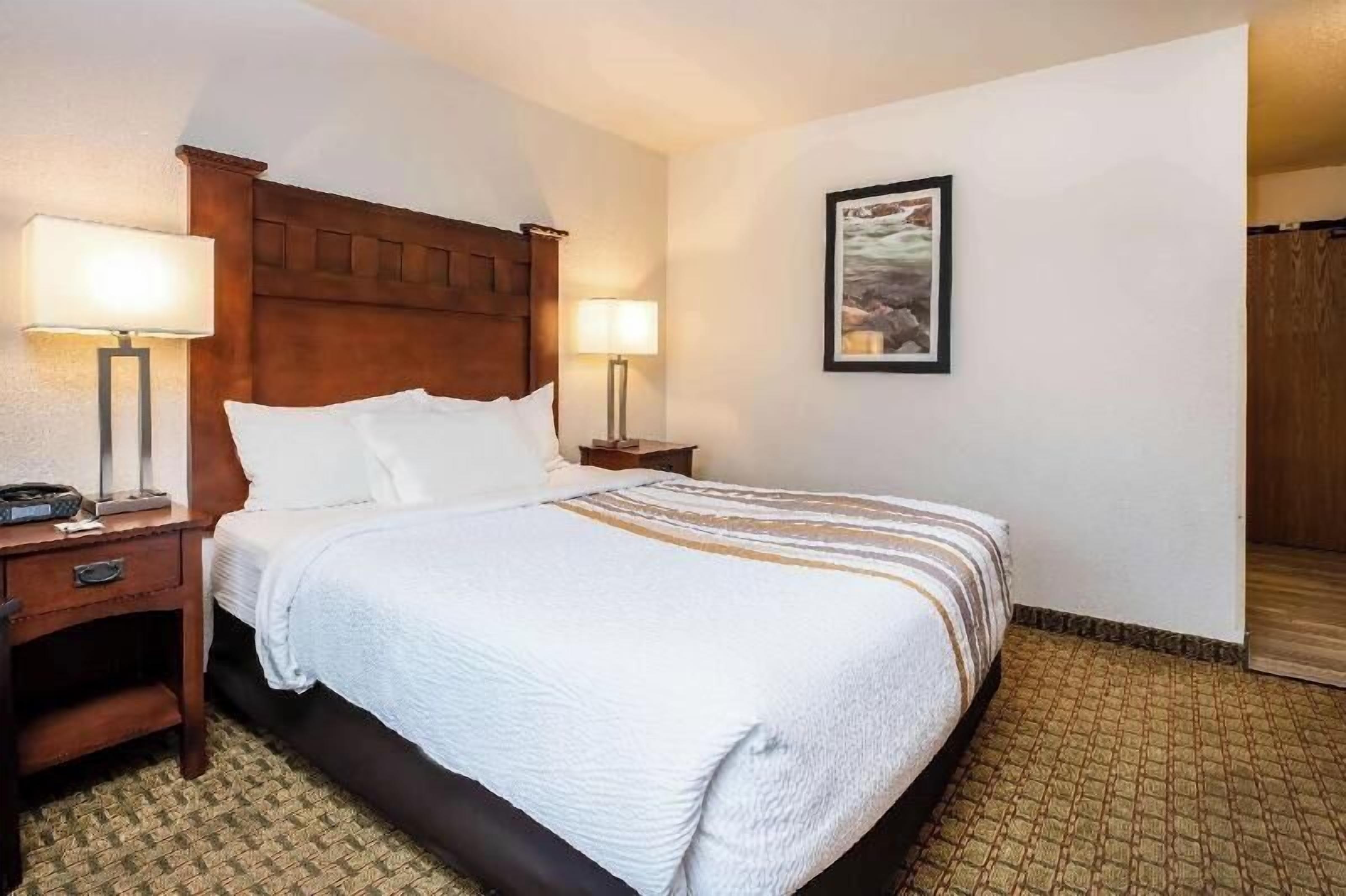 Premium bedding, down comforters, pillowtop beds, desk