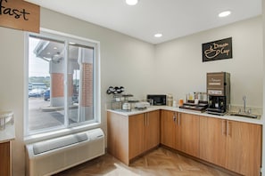 Café da manhã continental grátis todos os dias