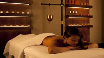 Couples treatment room(s), sauna, steam room, body treatments