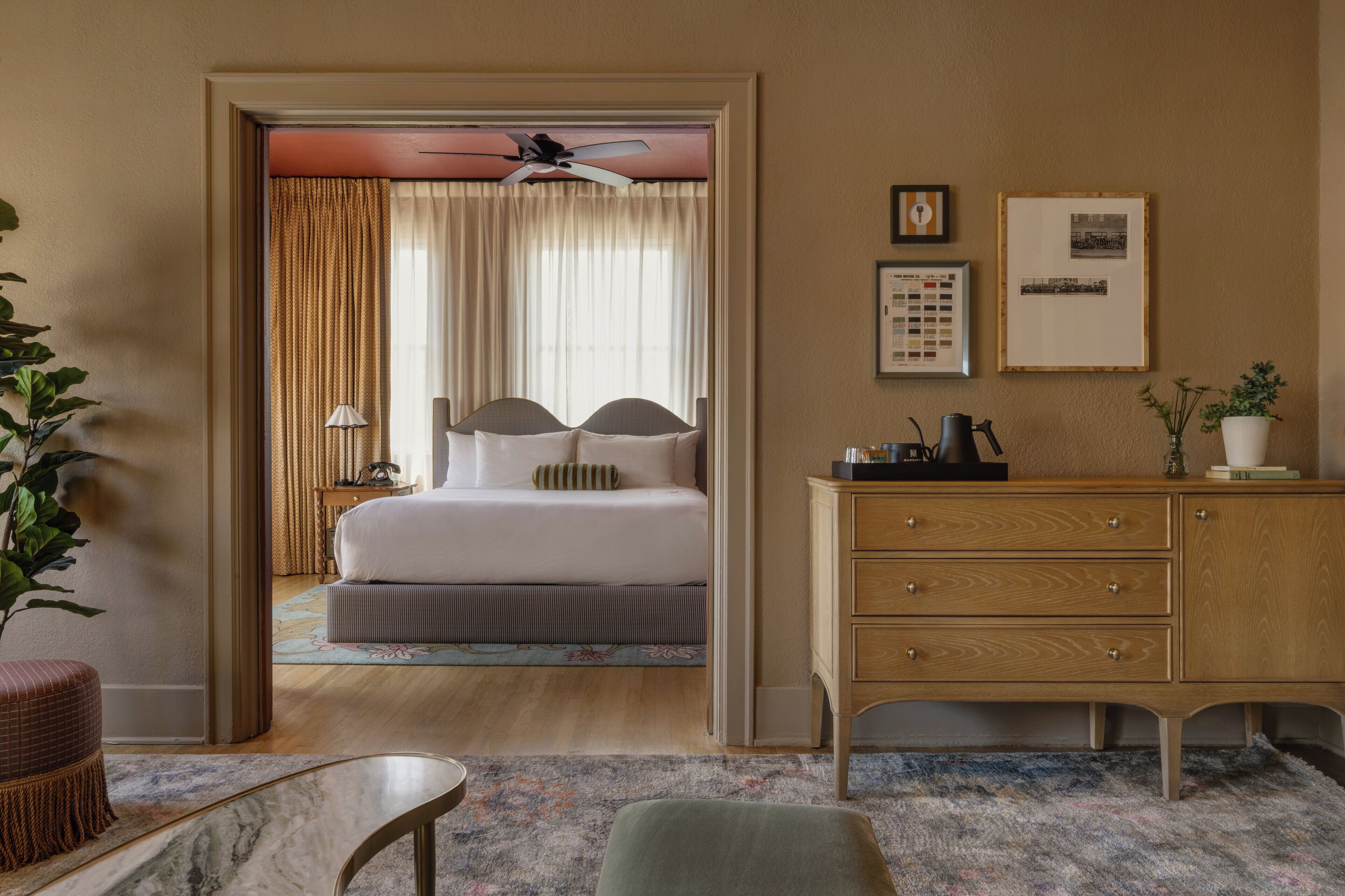 Suite, 1 très grand lit (Queen Anne)