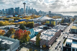 Exterior - MarQueen Hotel (Seattle)
