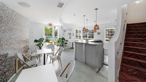 Dining - St Augustine Hotel By At Mine Hospitality (Miami Beach)