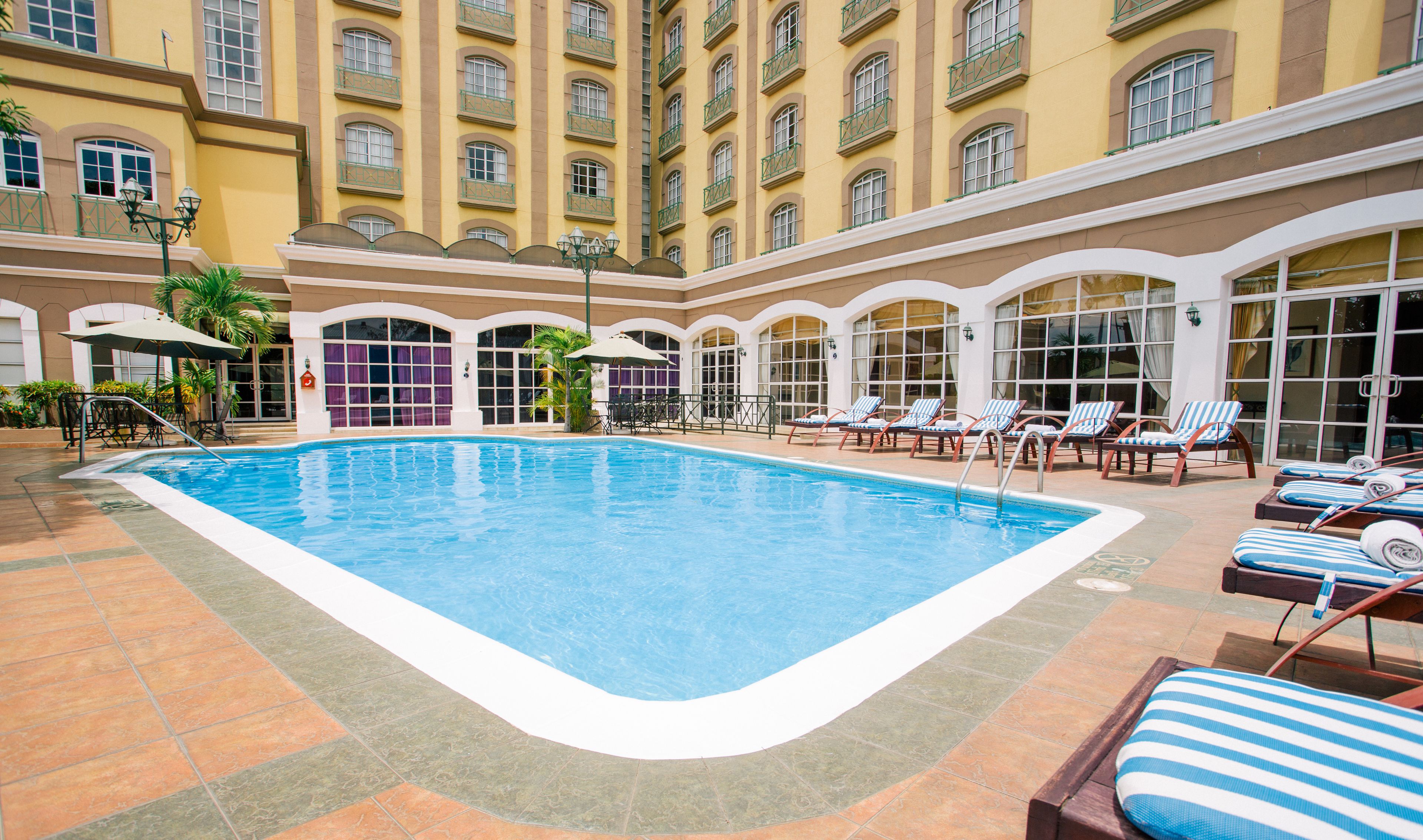 outdoor pool, pool loungers