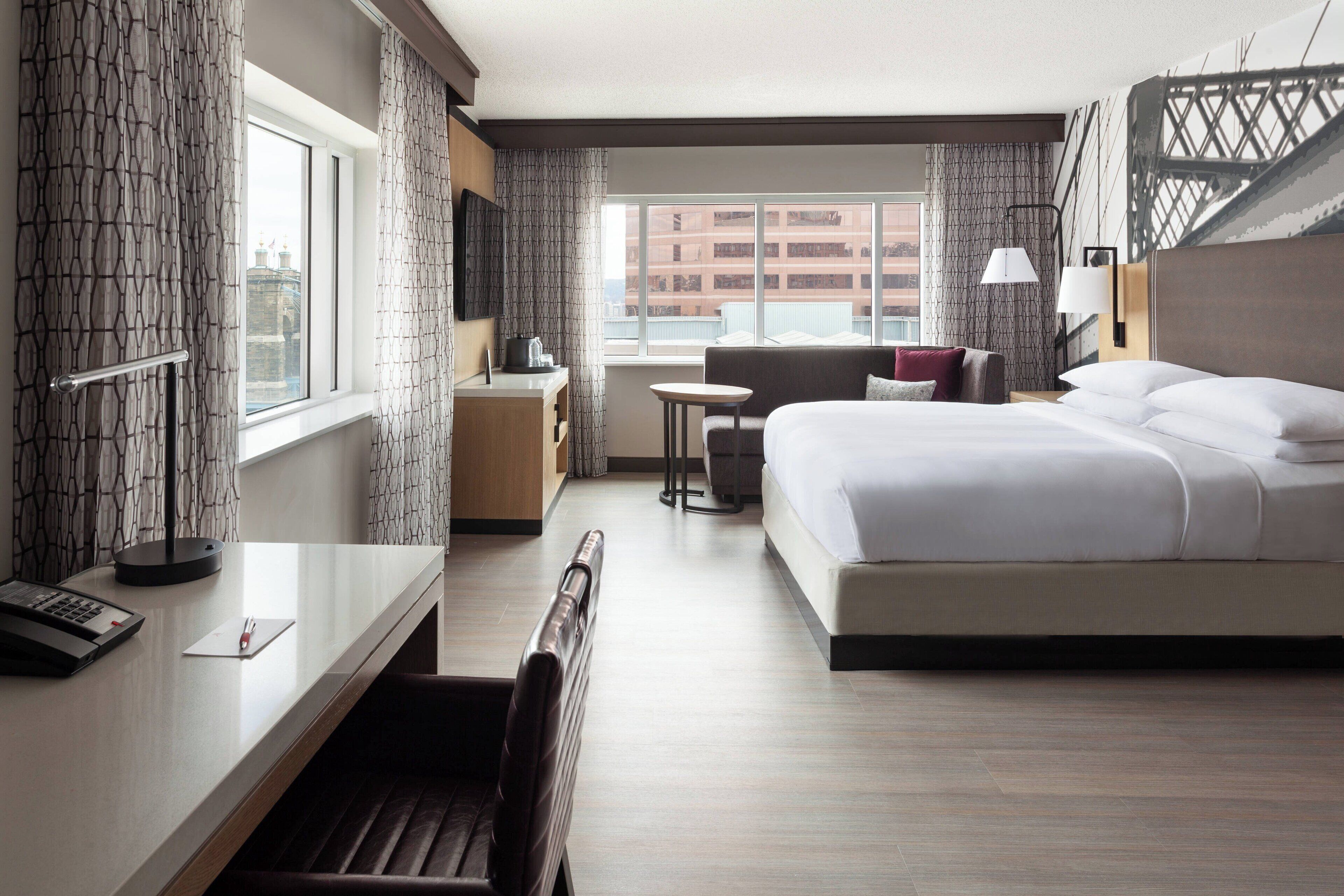 1 bedroom, premium bedding, in-room safe, desk