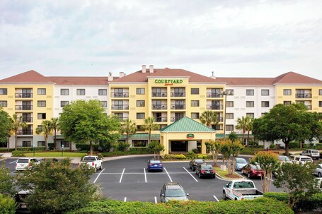 Courtyard by Marriott Myrtle Beach Barefoot Landing - Image 7