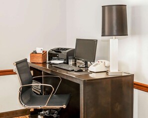 Business center - Sleep Inn Allentown - Fogelsville (Allentown)