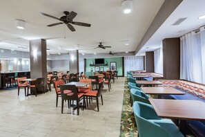 Restaurant - Hampton Inn Orlando International Drive/Convention Center (Orlando)