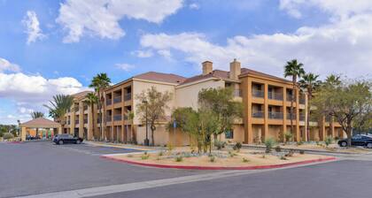 Courtyard by Marriott Palm Desert