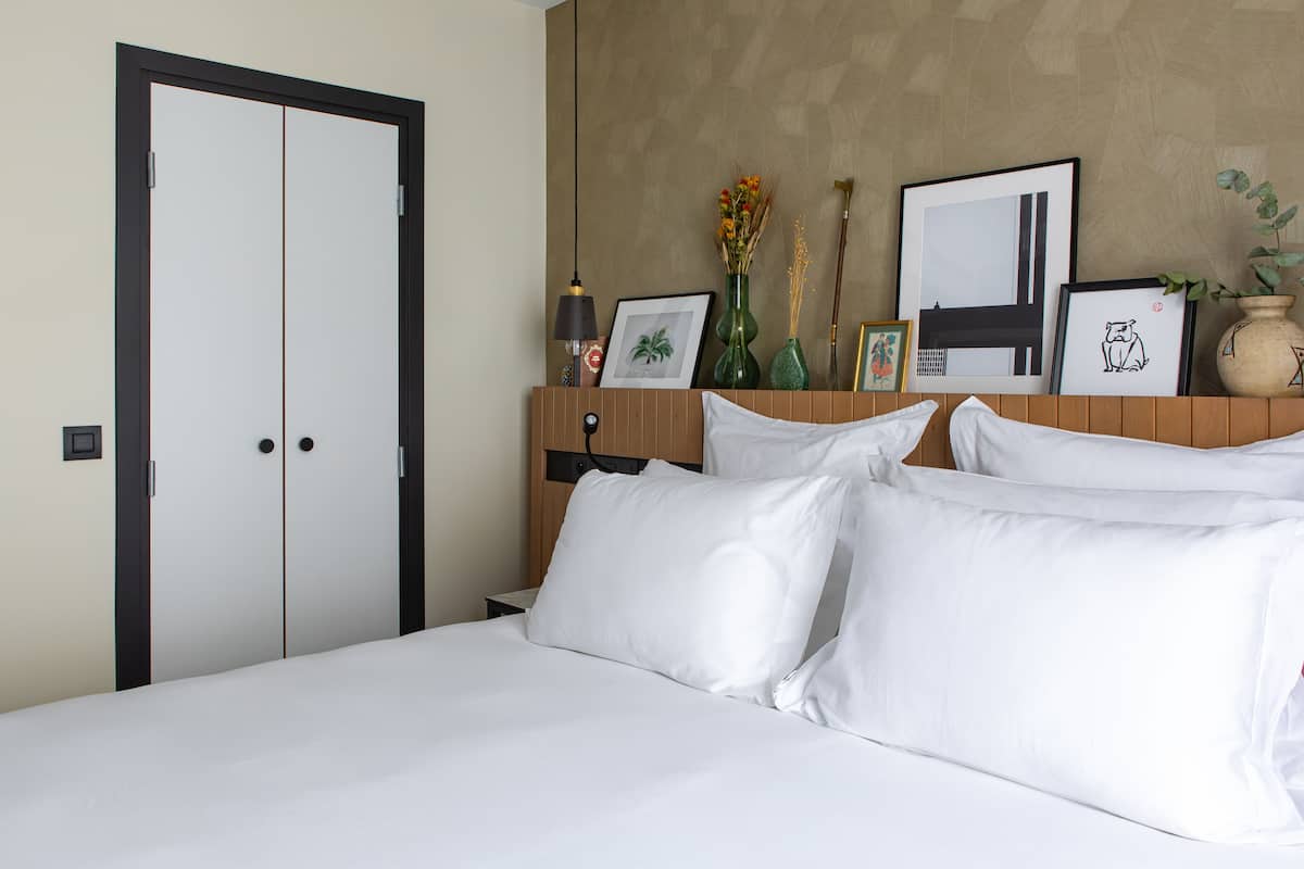 10 slaapkamers, luxe beddengoed, pillowtop-bedden, een minibar