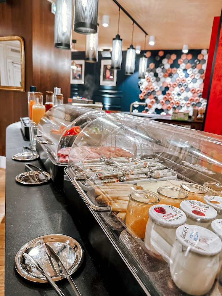 Hôtel Maison Mère by null