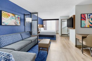 Room, 1 King Bed | Premium bedding, down comforters, pillowtop beds, in-room safe