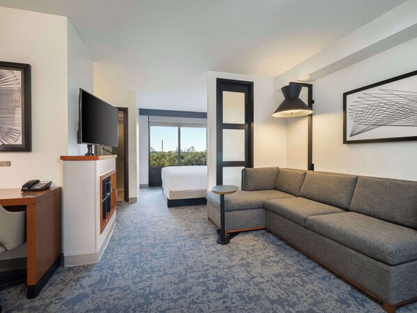 Premium bedding, pillowtop beds, in-room safe, desk - Hyatt Place Lakeland Center (Lakeland)