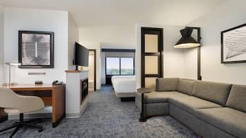 Peralatan tempat tidur premium, tilam berlapik, peti besi dalam bilik