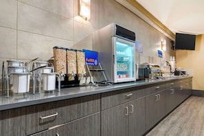 Free daily buffet breakfast