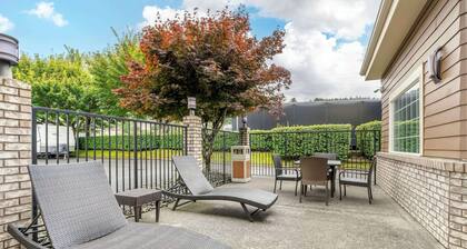 Best Western Columbia River Waterfront Hotel Astoria