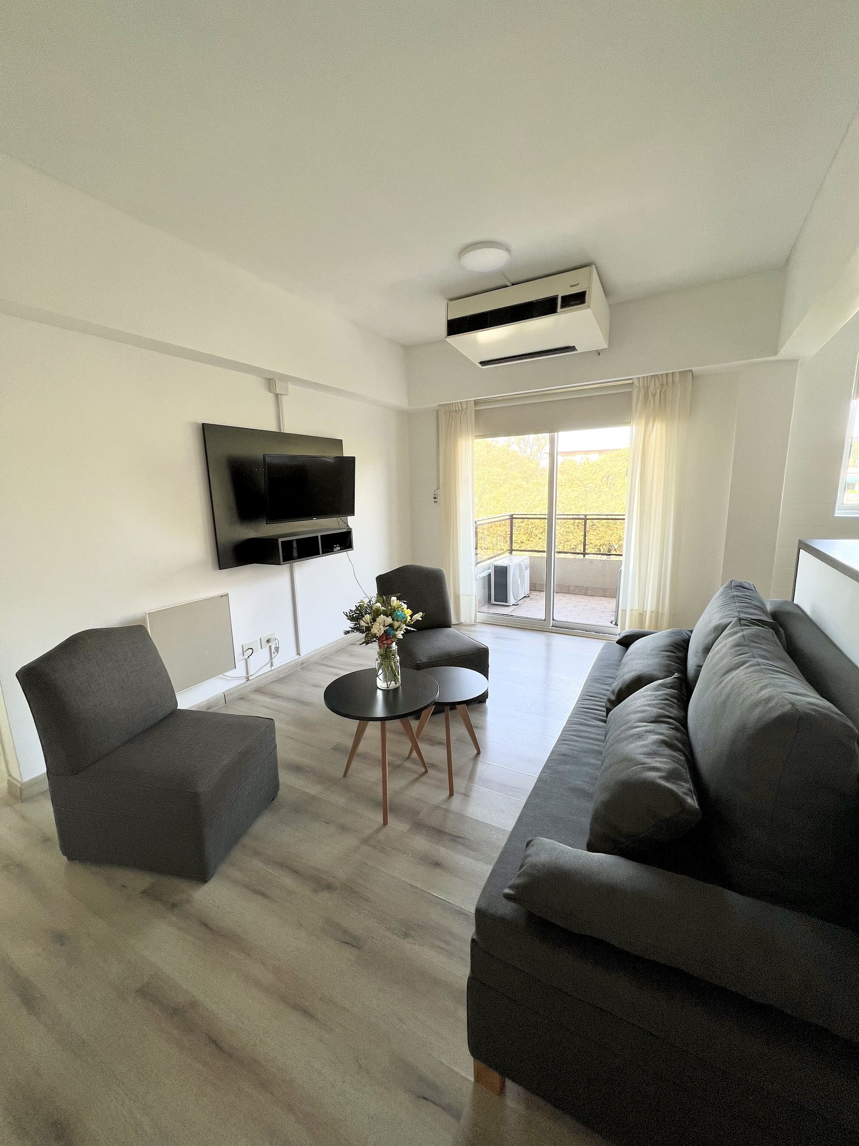 superior double room | living area | tv