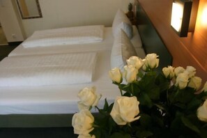 1 bedroom, minibar, in-room safe, desk
