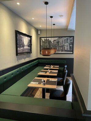 Daily buffet breakfast (EUR 19.50 per person)