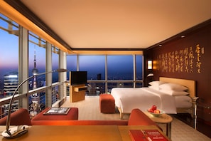 Grand Suite, 1 King Bed, City View | Premium bedding, down duvets, minibar, desk