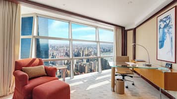 Premium bedding, down comforters, minibar, in-room safe