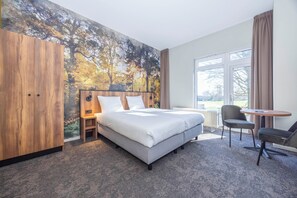 Comfort Double Room, Terrace, Garden View