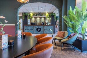 Lobby sitting area - Fletcher Hotel-Restaurant Paasberg (Lochem)