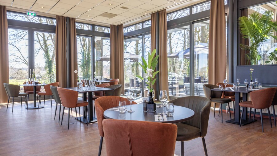 帕斯堡弗莱彻餐厅酒店