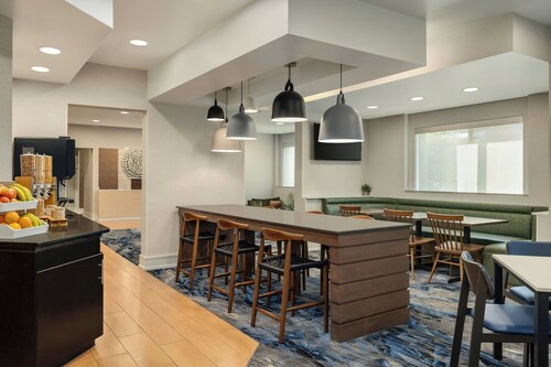 Fairfield Inn By Marriott Savannah I-95 South