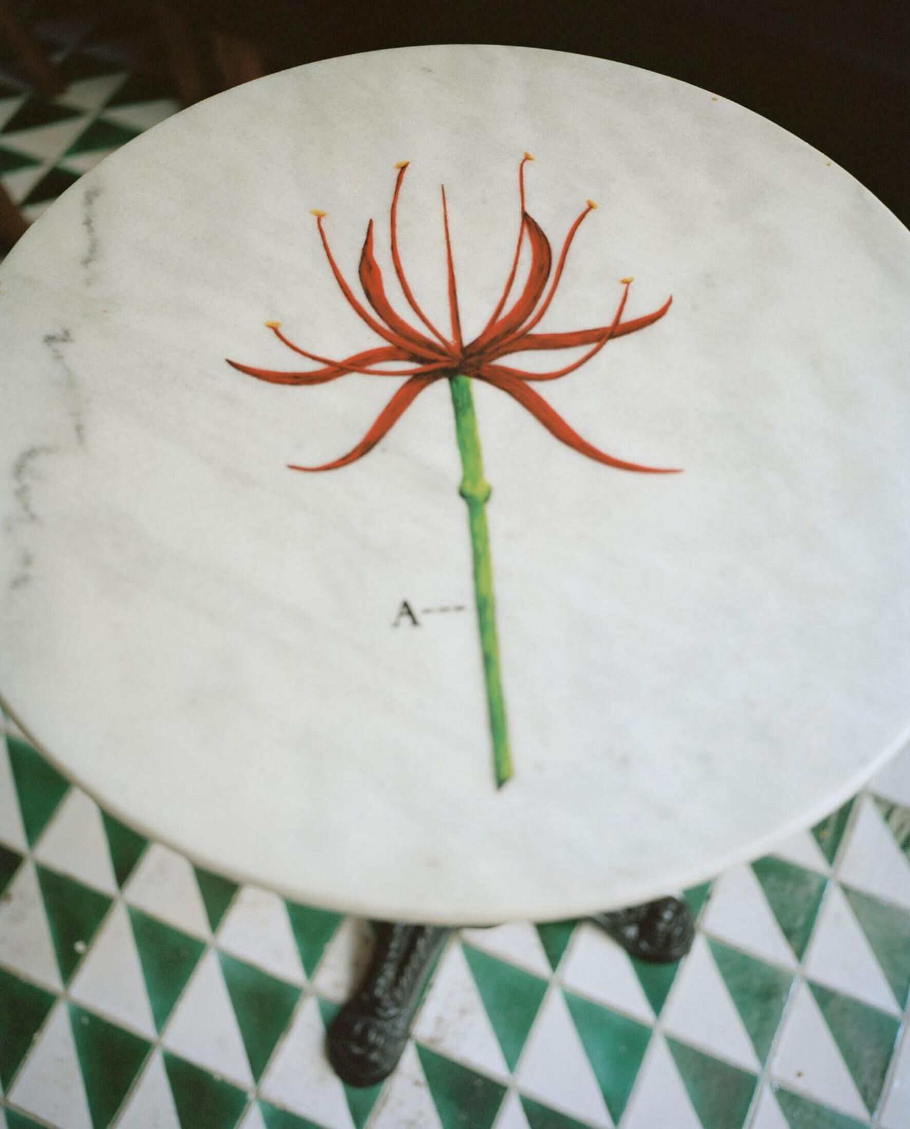 bathtub, free toiletries, hair dryer, towels