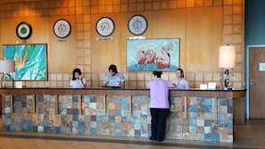 Check-in/check-out kiosk
