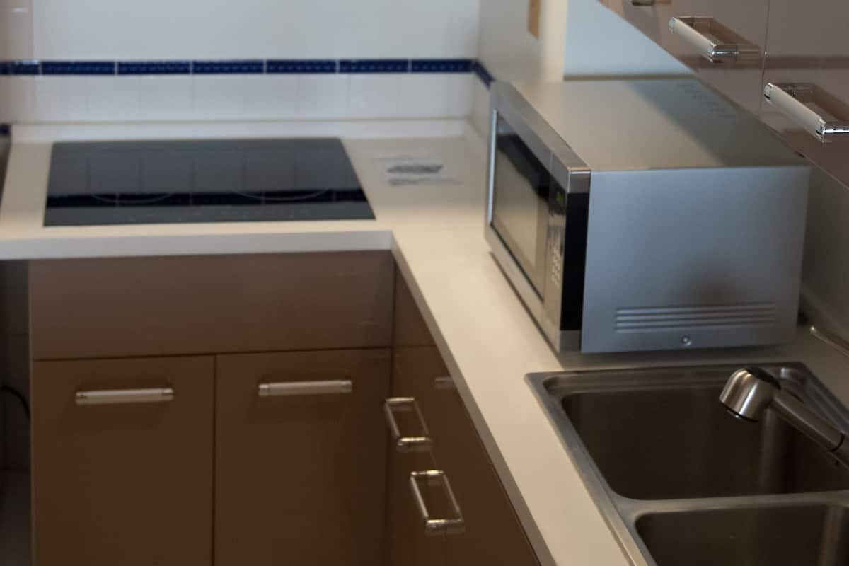 Ocean View Suite | Private kitchen