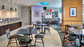 Daily cooked-to-order breakfast for a fee