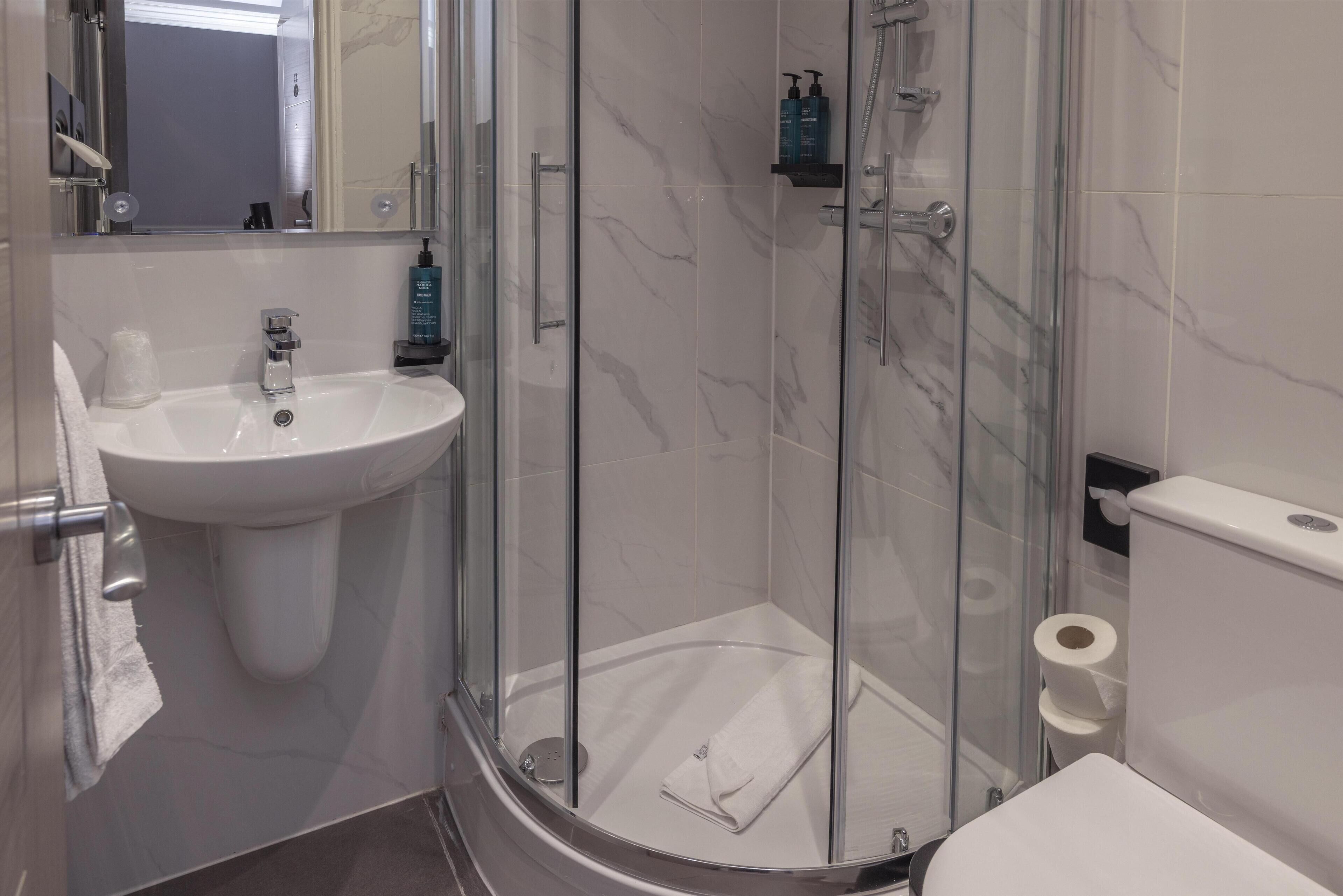 Photo - Best Western Victoria Palace