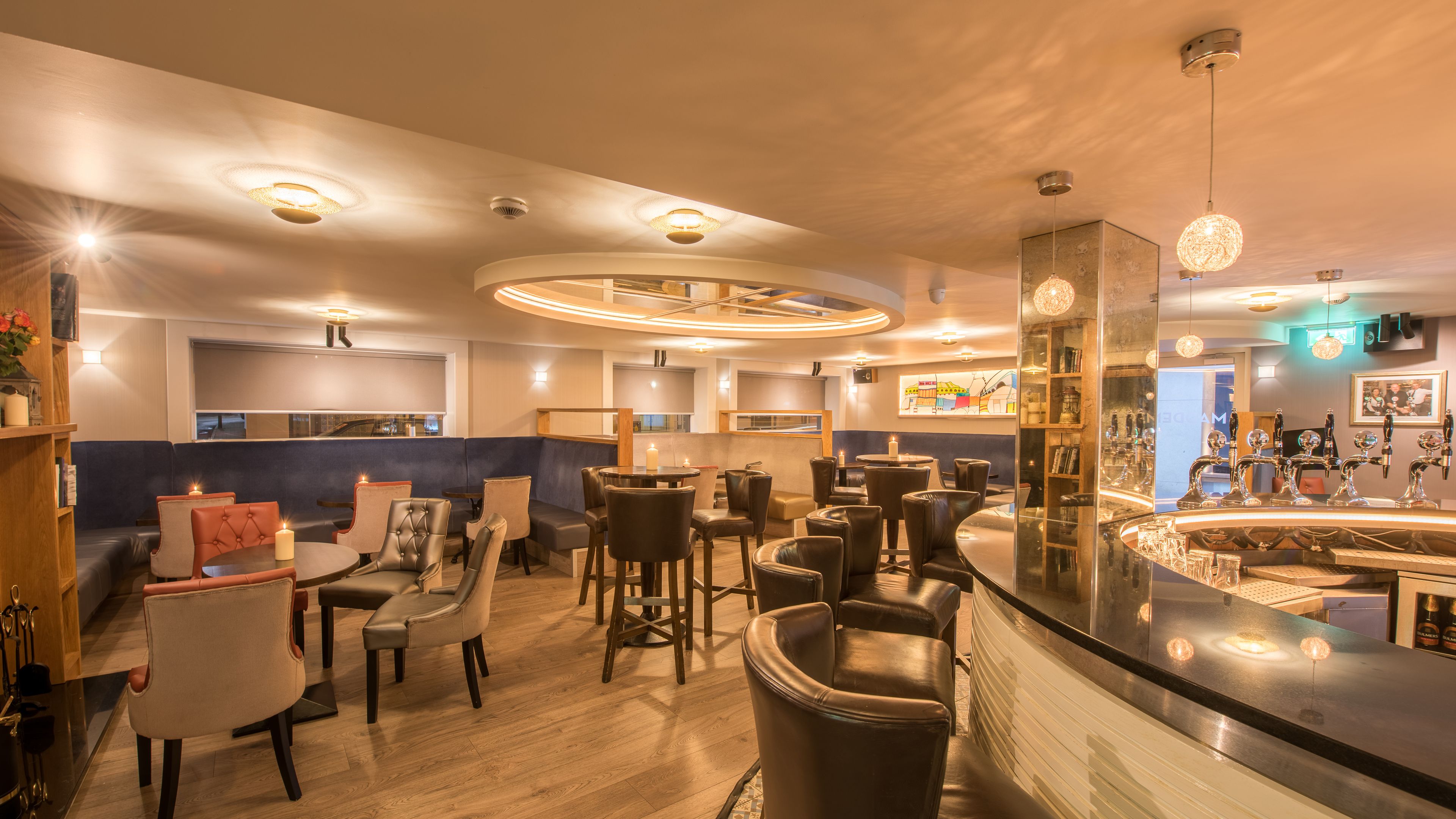 lunch and dinner served, al fresco dining