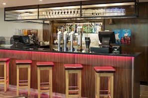 Bar (in der Unterkunft)