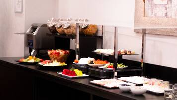 Daily buffet breakfast for a fee