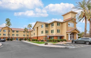 Exterior - Extended Stay America Suites Phoenix Midtown (Phoenix)