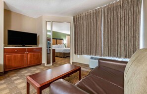 Pillow-top beds, desk, blackout curtains, iron/ironing board - Extended Stay America Suites Orlando Southpark Commodity Cir (Orlando)