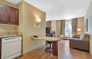 Deluxe Studio, Multiple Beds, Non Smoking | Desk, laptop workspace, iron/ironing board, free WiFi - Extended Stay America Suites Atlanta Marietta Interstate N  (Atlanta)