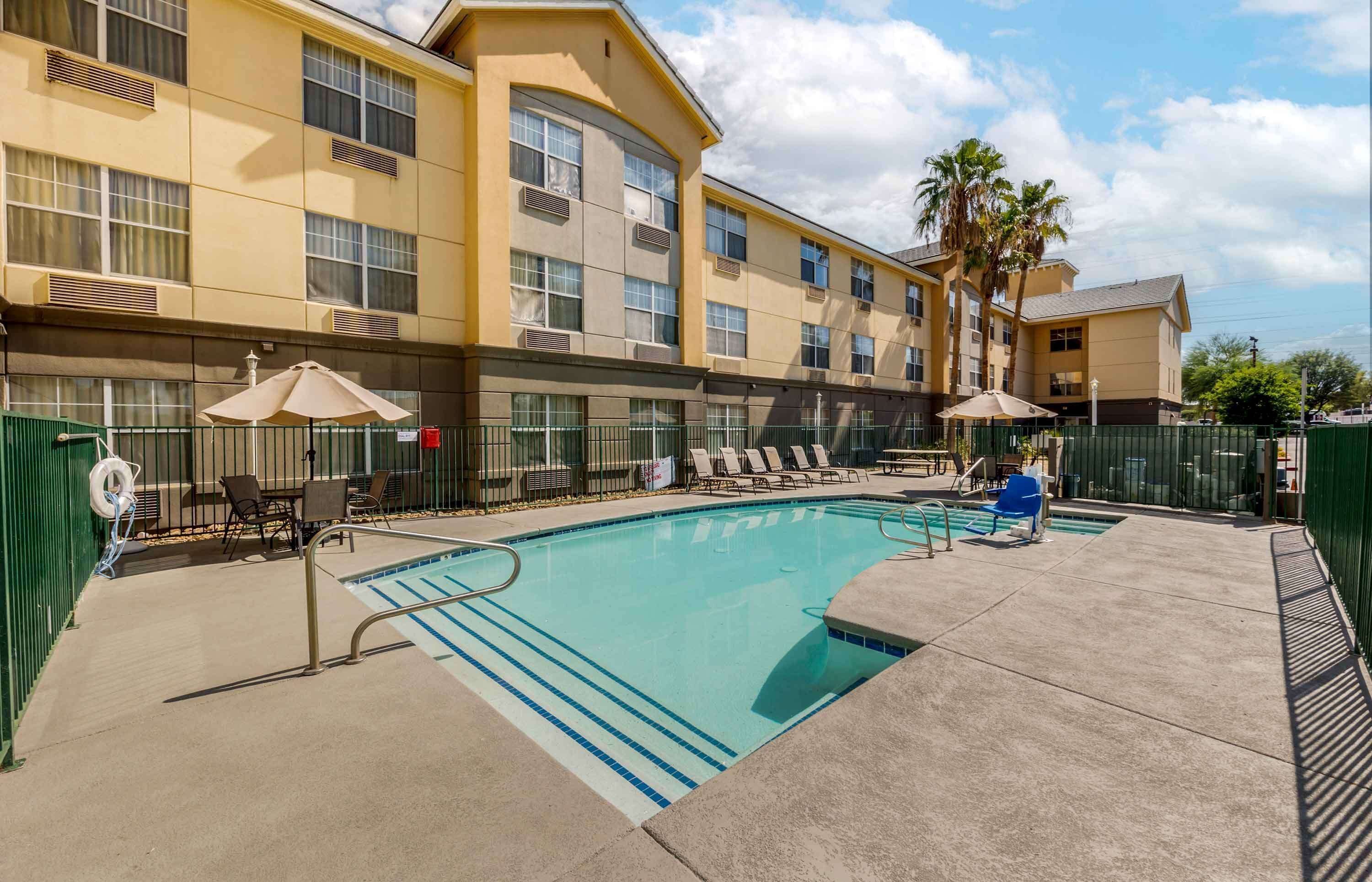 Photo - MainStay Suites Las Vegas Flamingo