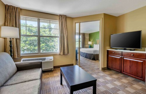 Extended Stay America Suites Raleigh RTP 4919 Miami Blvd